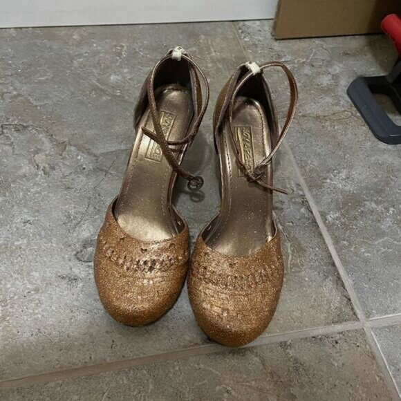 Sparkly Bronze Upcycled Custom Size 6 Joy & Peace Brown Wedges - Picture 4 of 8